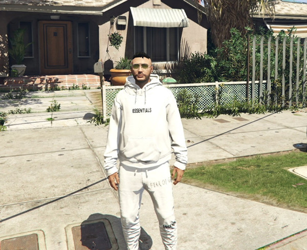 GTA5白色运动卫衣套装MOD