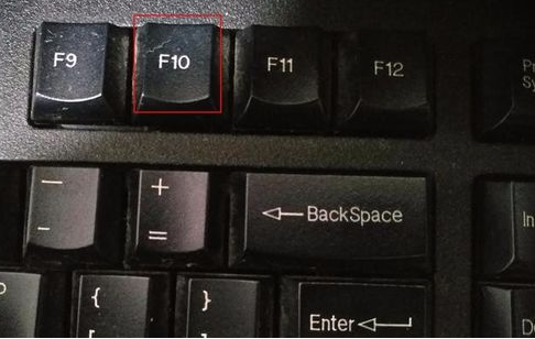 Win10专业版蓝屏连安全模式都进不去怎么处理?