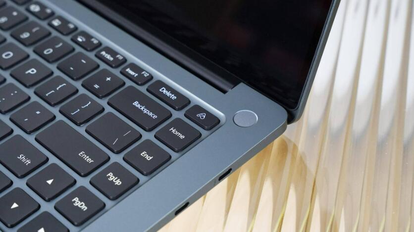 小米笔记本按电源键没反应怎么办？