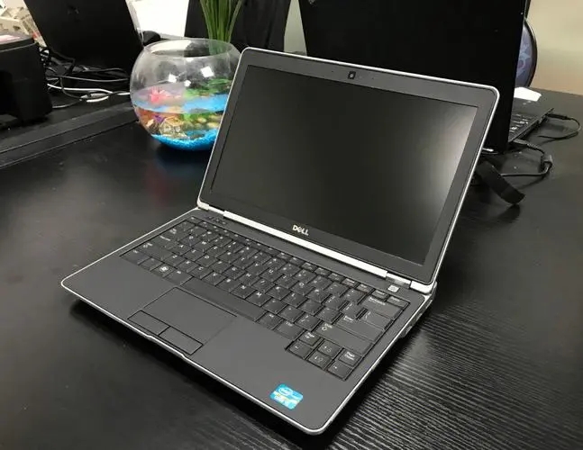 戴尔笔记本硬盘怎么拆？dell笔记本硬盘怎么拆下来图解